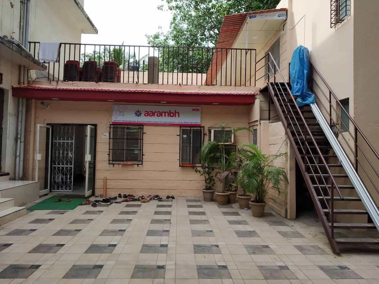 Aaji Care Elder Care Centre | Premium Old Age Home| Assisted Living Centre in Versova, Mumbai