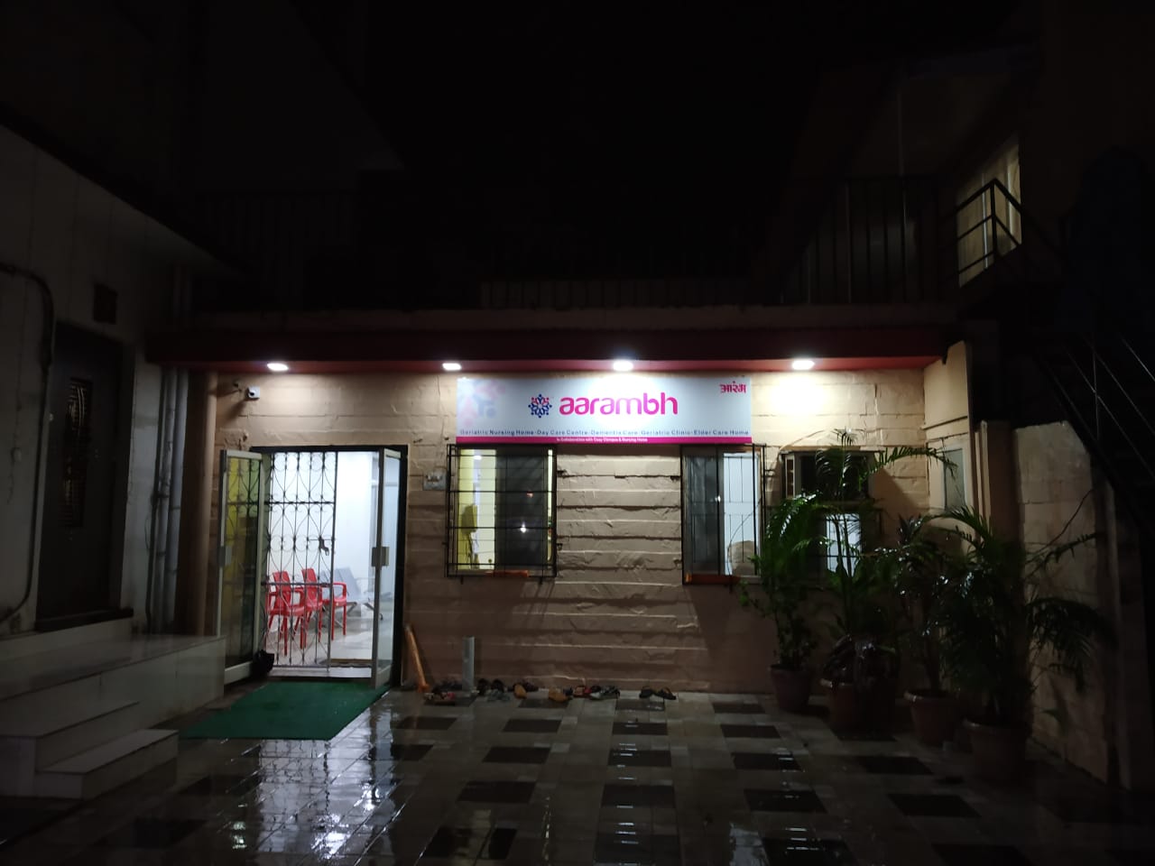 Aaji Care Elder Care Centre | Premium Old Age Home| Assisted Living Centre in Versova, Mumbai