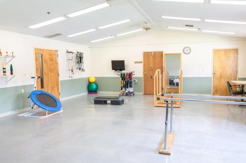 Forest Hill Healthcare & Rehabilitation