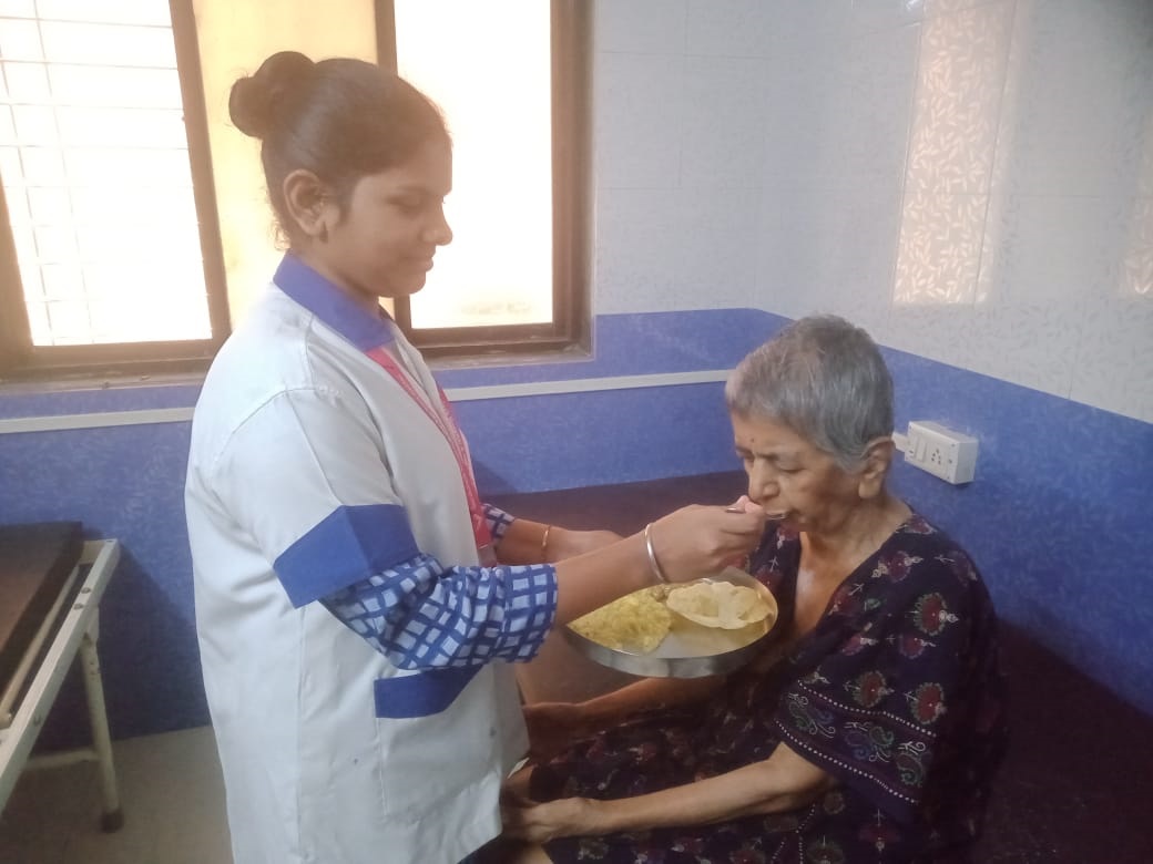 Gurukalash Old Age Care | old age home | old age care | old age | old home dombivli | old age homes for bedridden patients