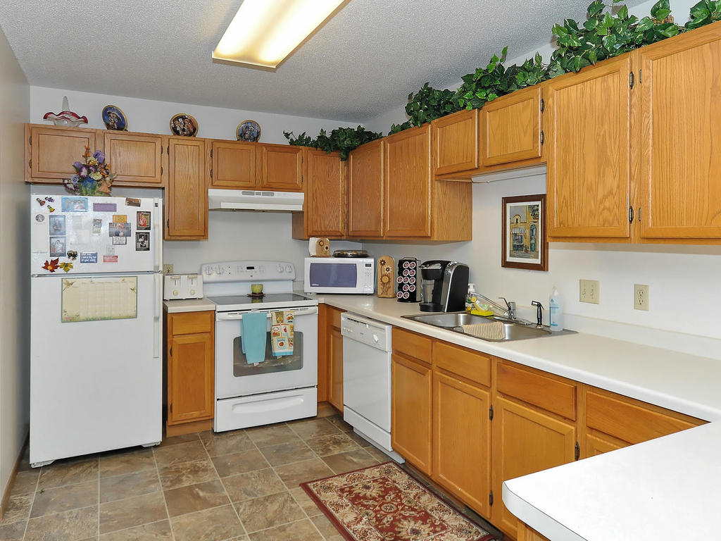 Carefree Cottages of Maplewood