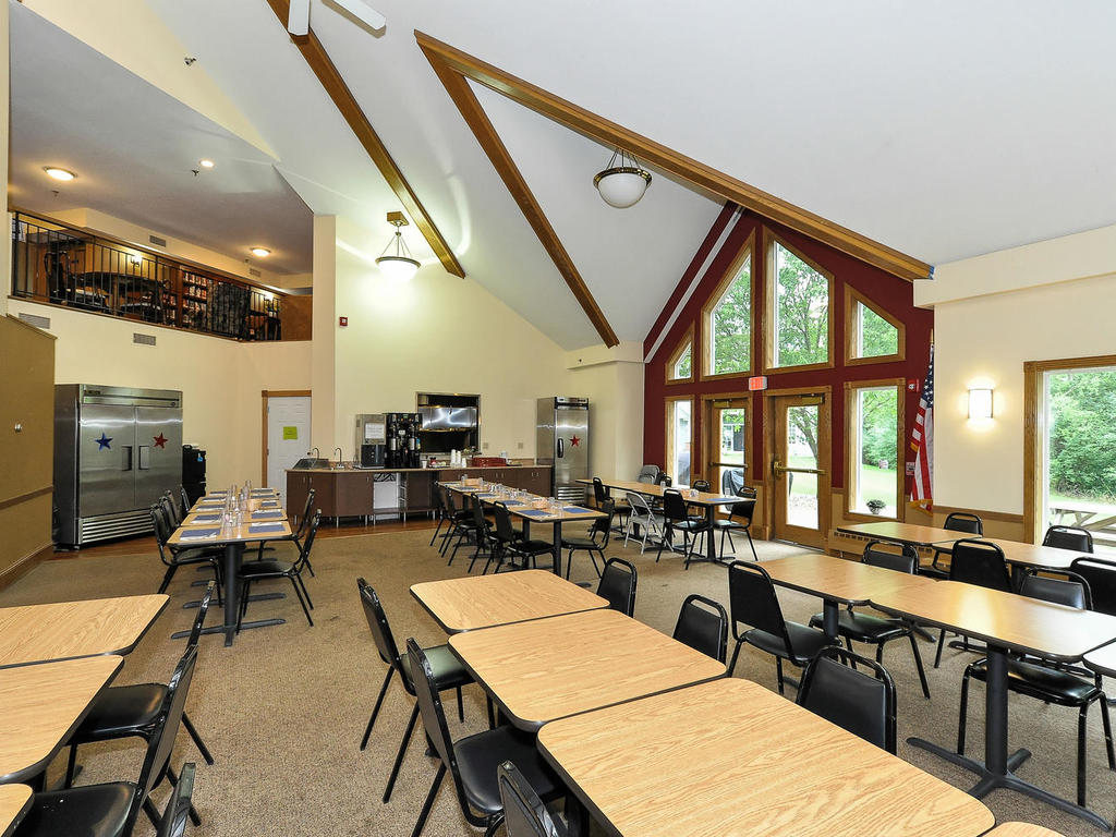 Carefree Cottages of Maplewood