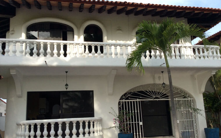 La Casa de las Lunas Puerto Vallarta assisted living