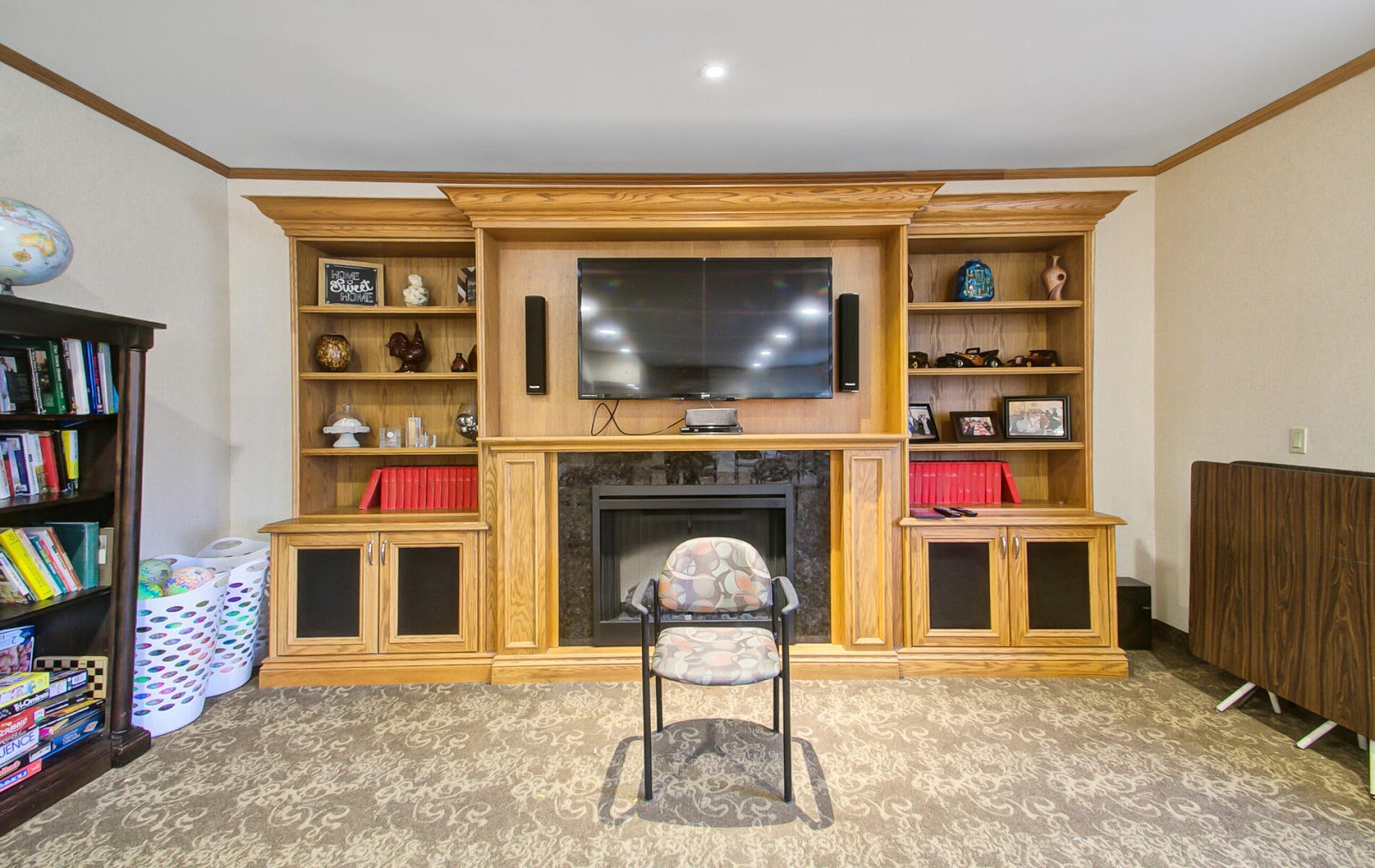 Lundy Manor Retirement Residence