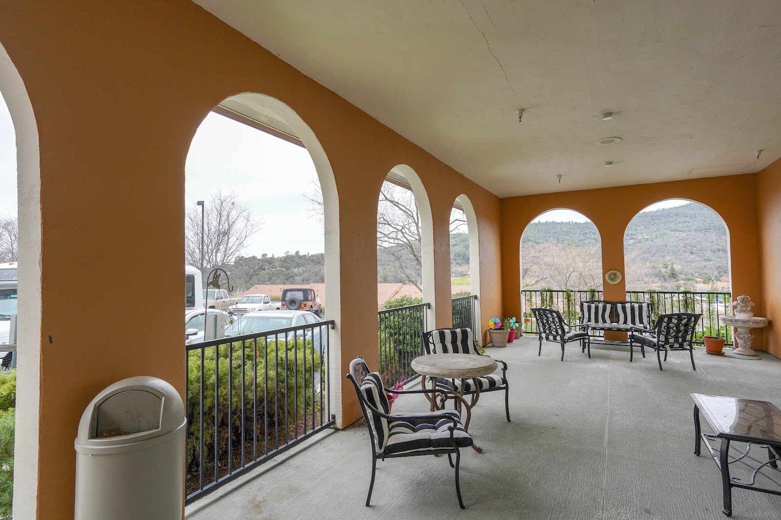 Golden Sonora Care Center