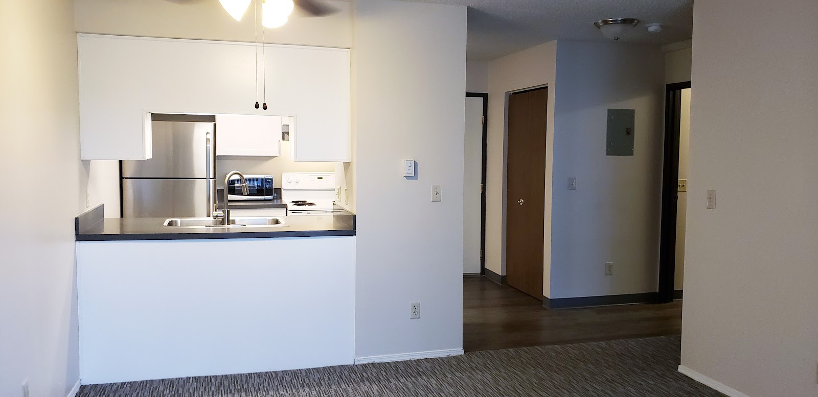 Maryel Manor Apartments