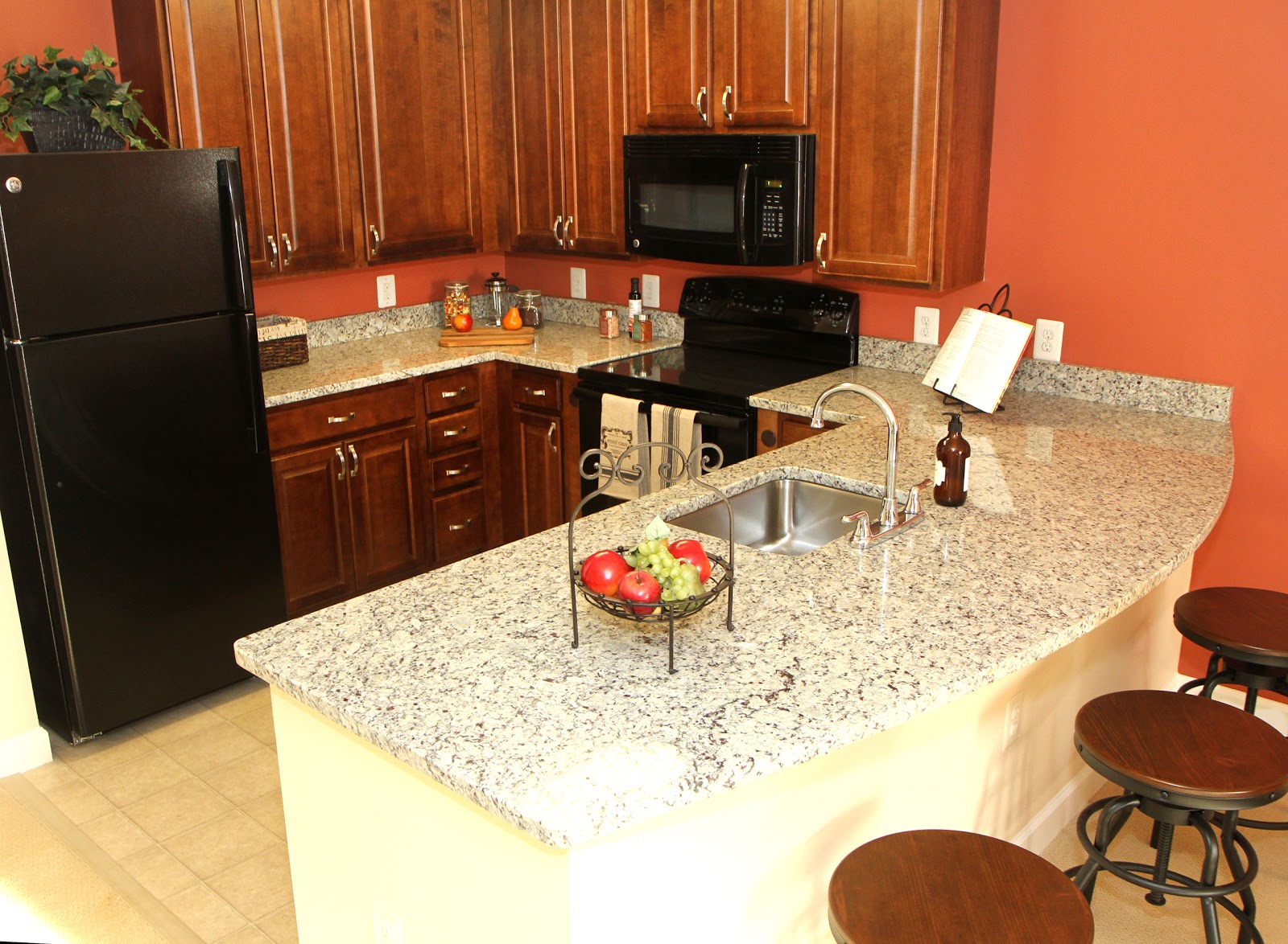 Brightview Rolling Hills - Senior Independent, Assisted Living, Memory Care