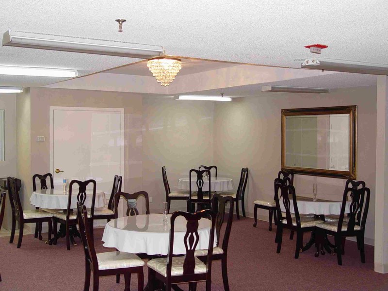 South Hampton Nursing and Rehabilitation Center at the Cove