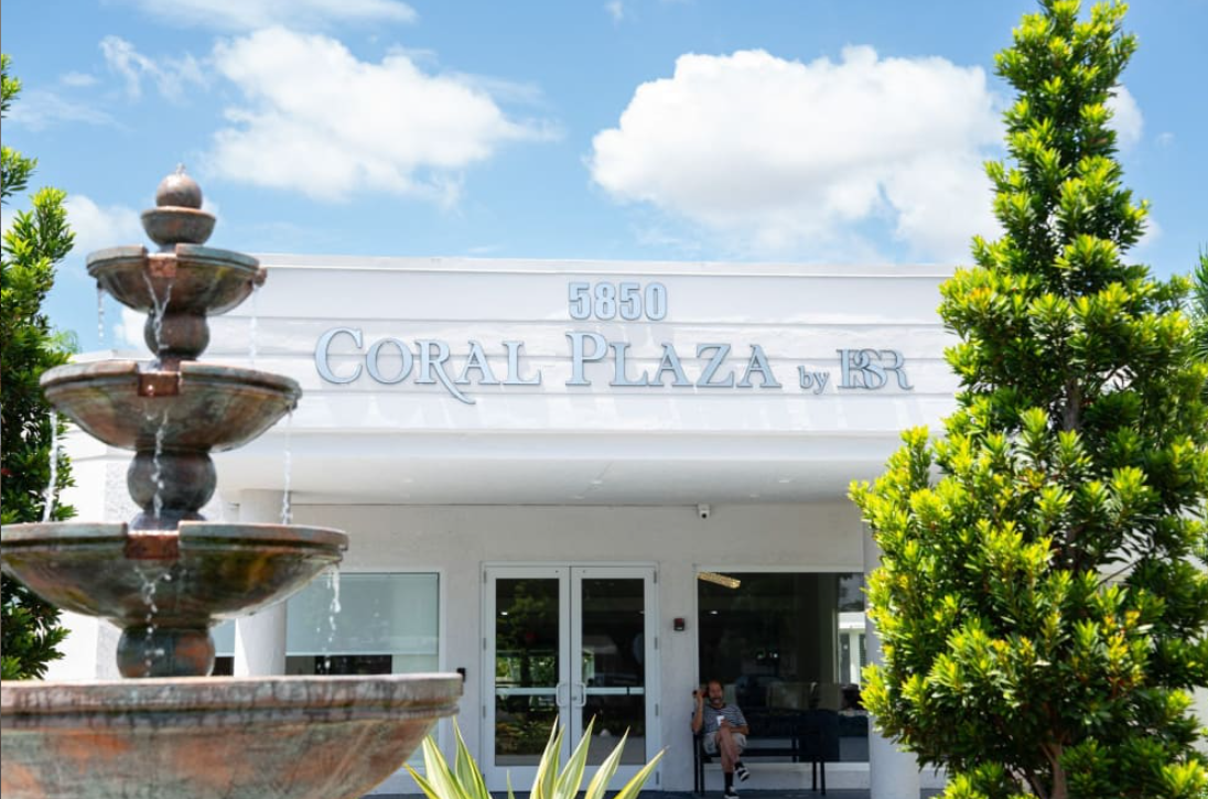 Coral Plaza