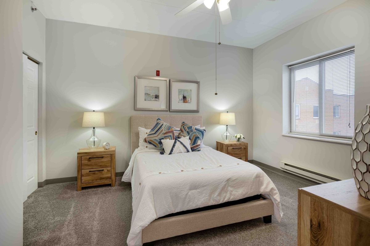 Whispering Oaks - A Provincial Senior Living Community