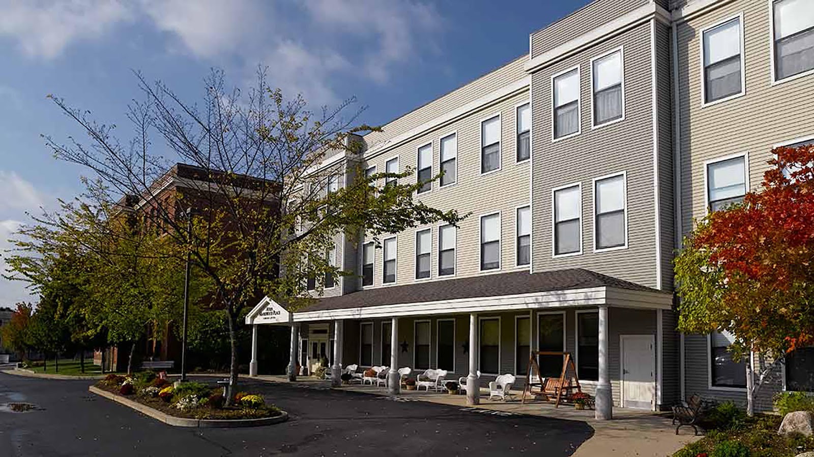 Atria Maplewood Place