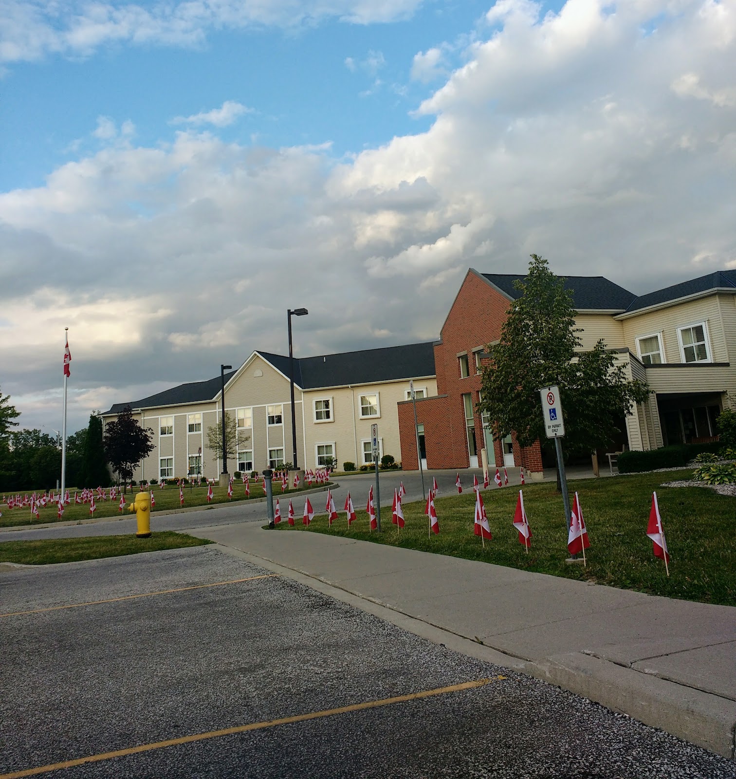 Extendicare Riverside Place Long-Term Care Home