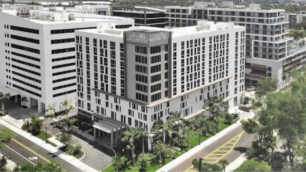 The Plaza at ParkSquare - Luxury Assisted Living
