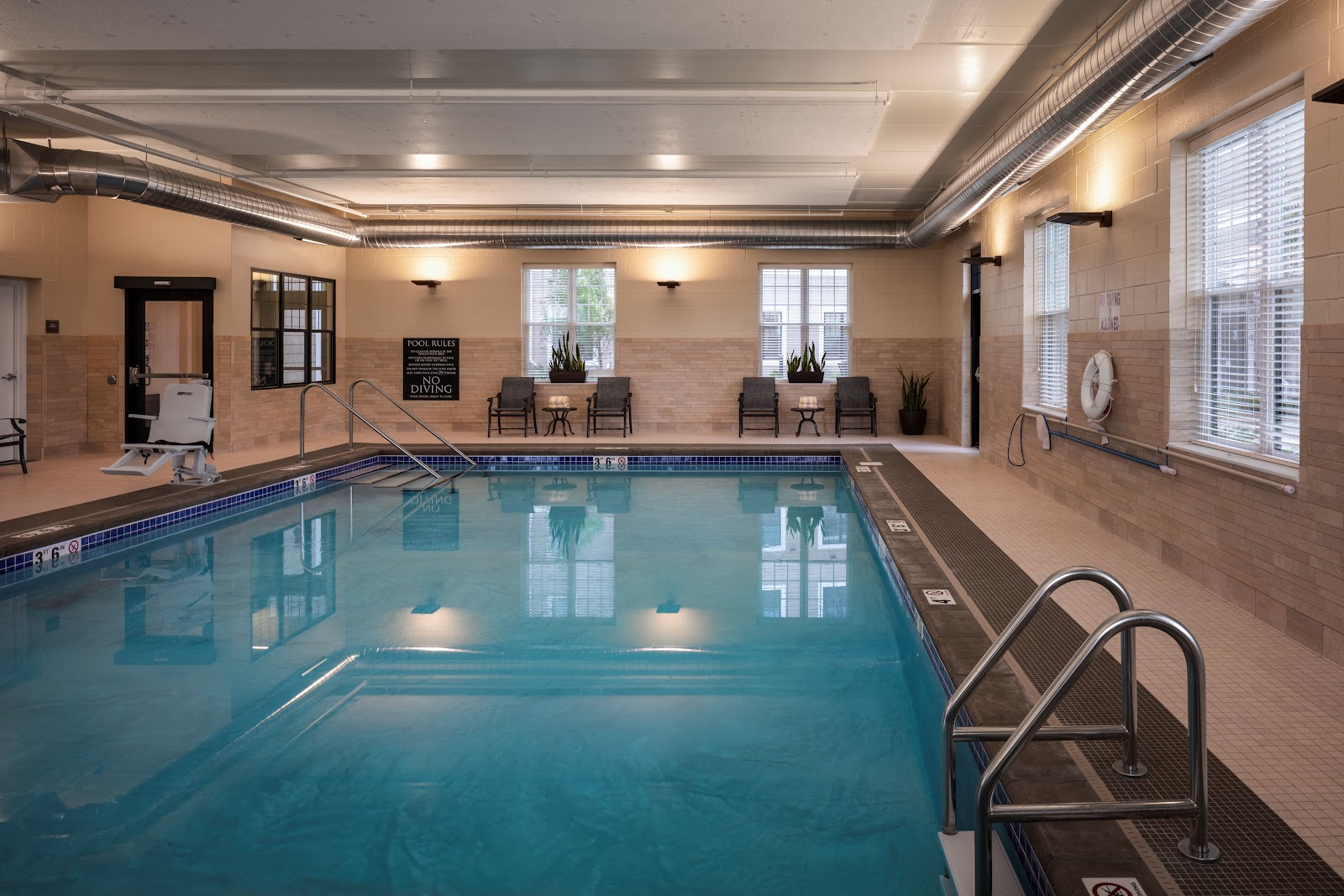 Grand Living At Tower Place