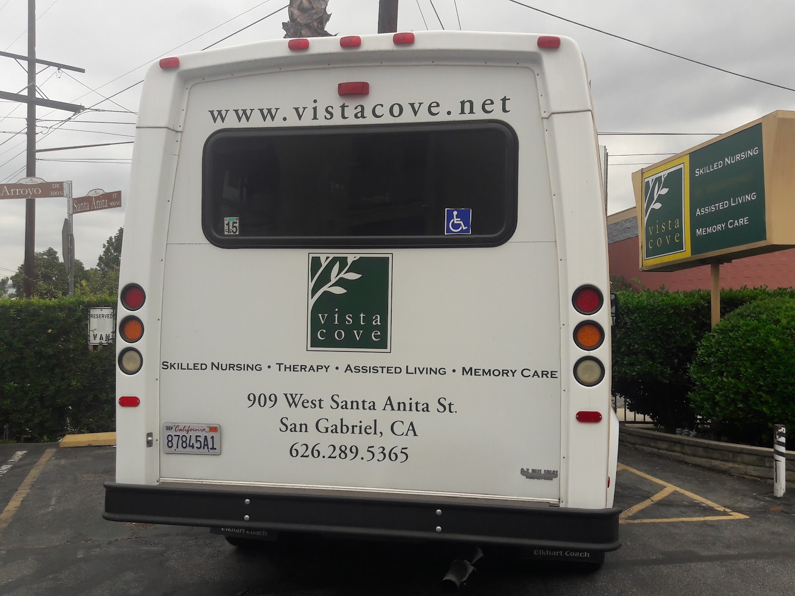 Royal Vista Care Center