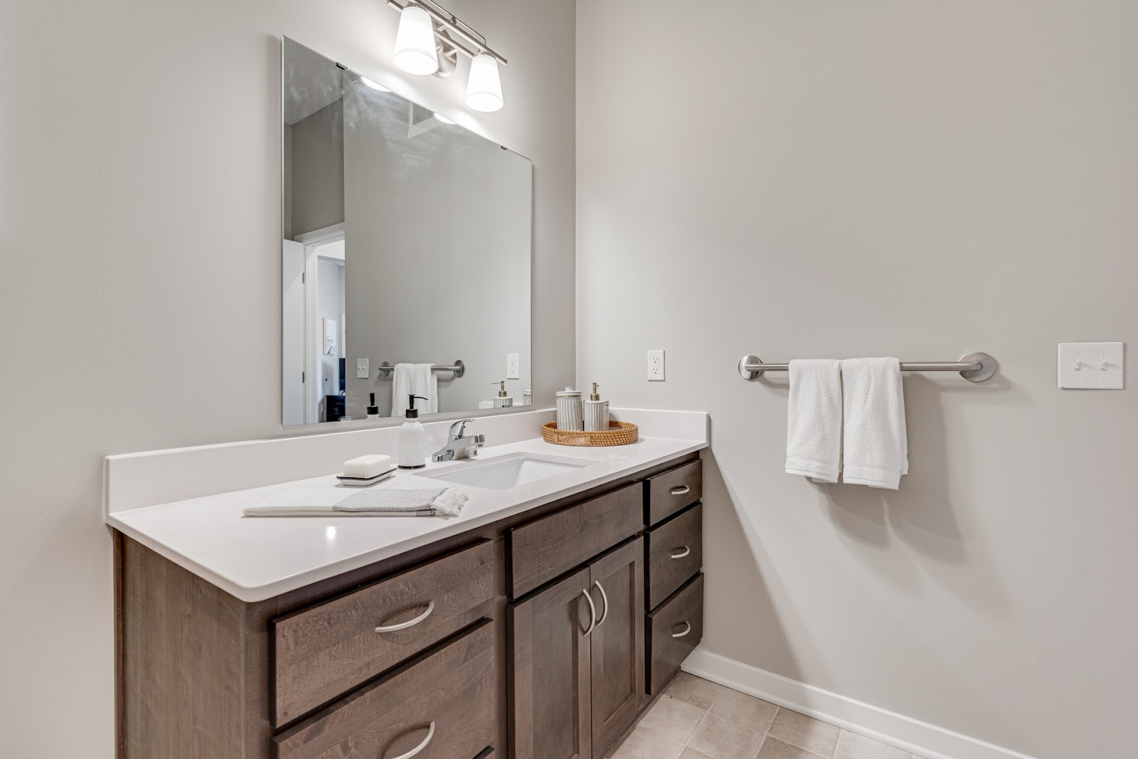 Hayden Grove Senior Living - Bloomington