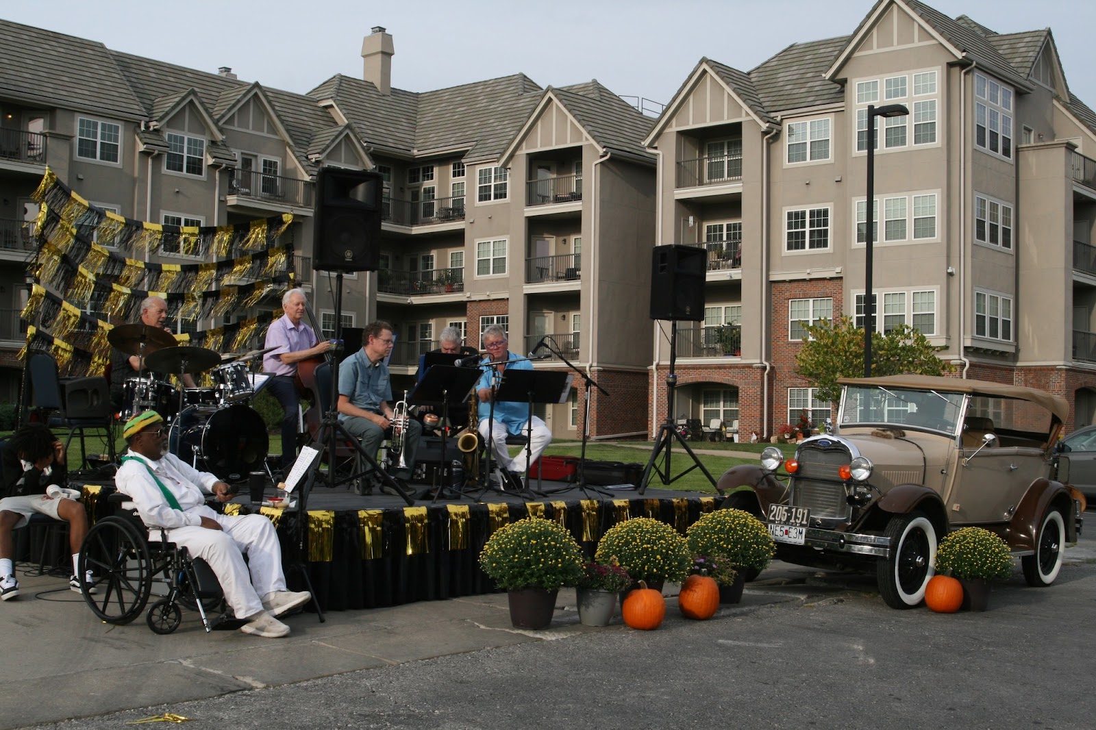 McCrite Plaza at Briarcliff