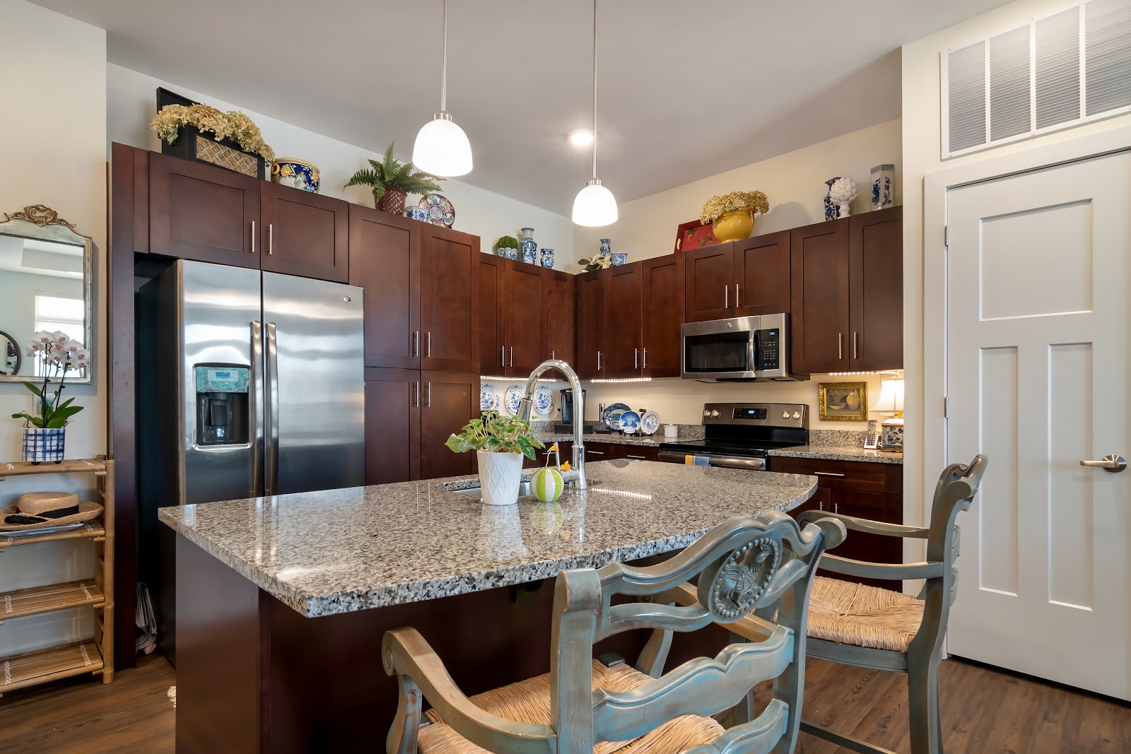 Mission Chateau Senior Living