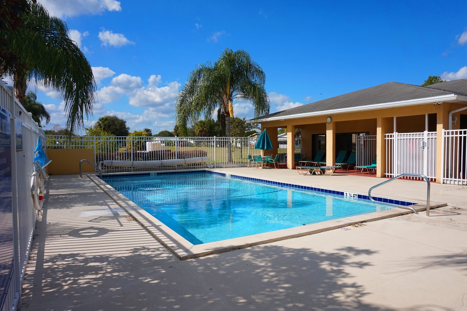 Winter Haven Oaks Retirement Community