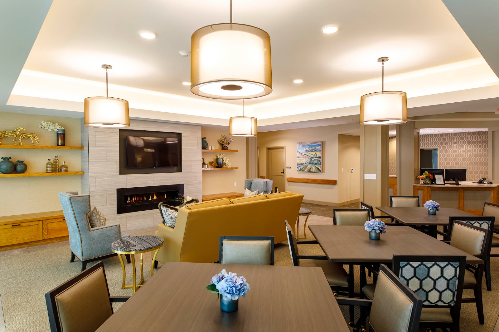 Avenue 81 Assisted & Independent Living