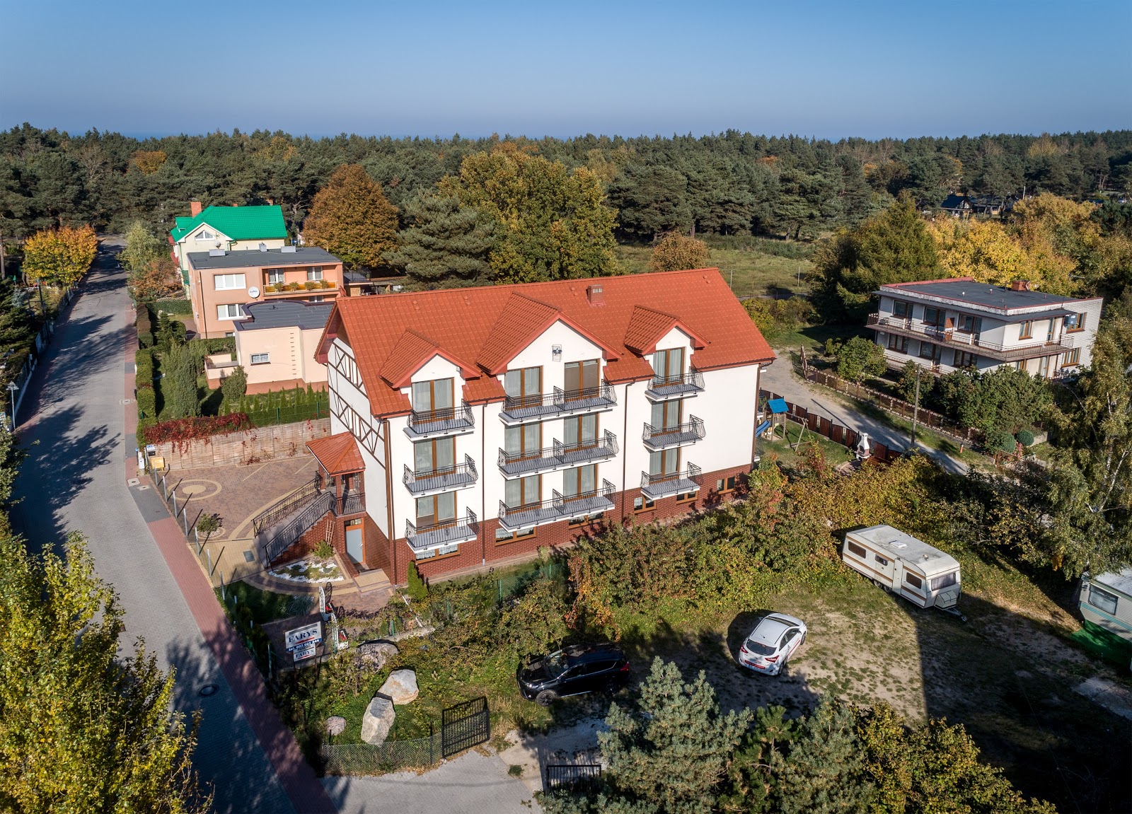 Dom Wczasowy POD JASTRZĘBIEM
