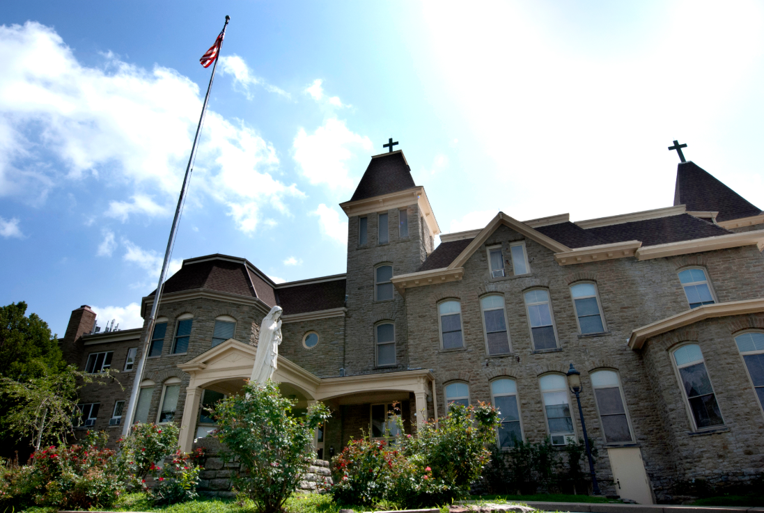 Carmel Manor