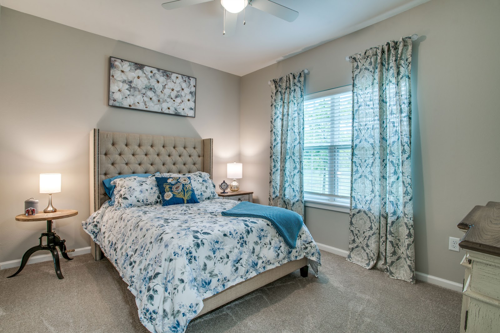 Legacy Oaks of Midlothian Senior Living