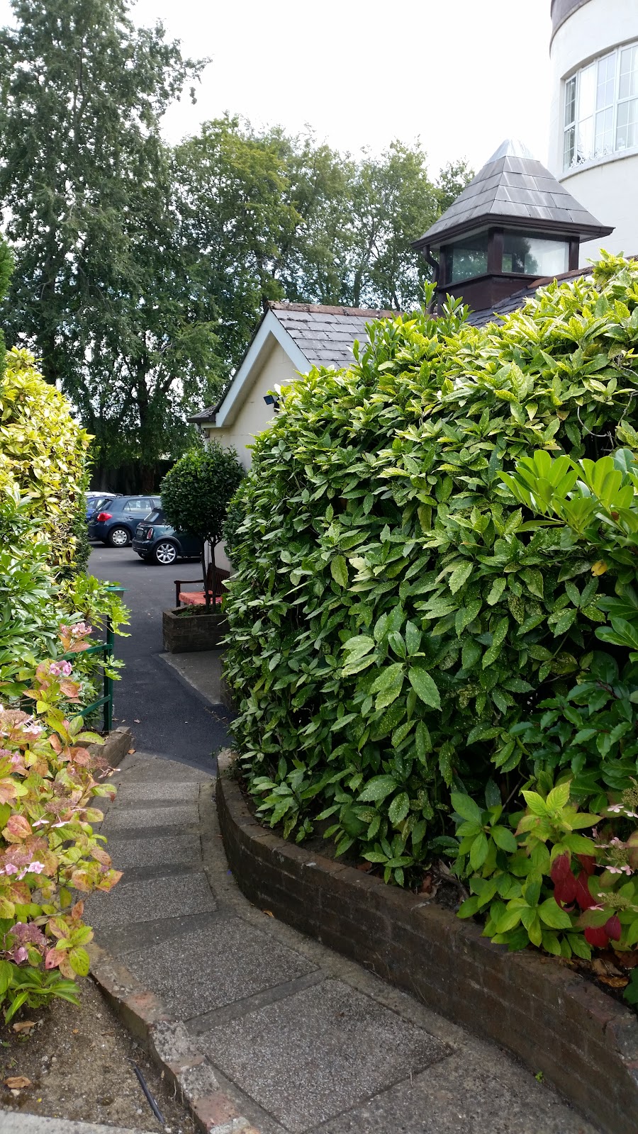Newtownpark House Nursing Home