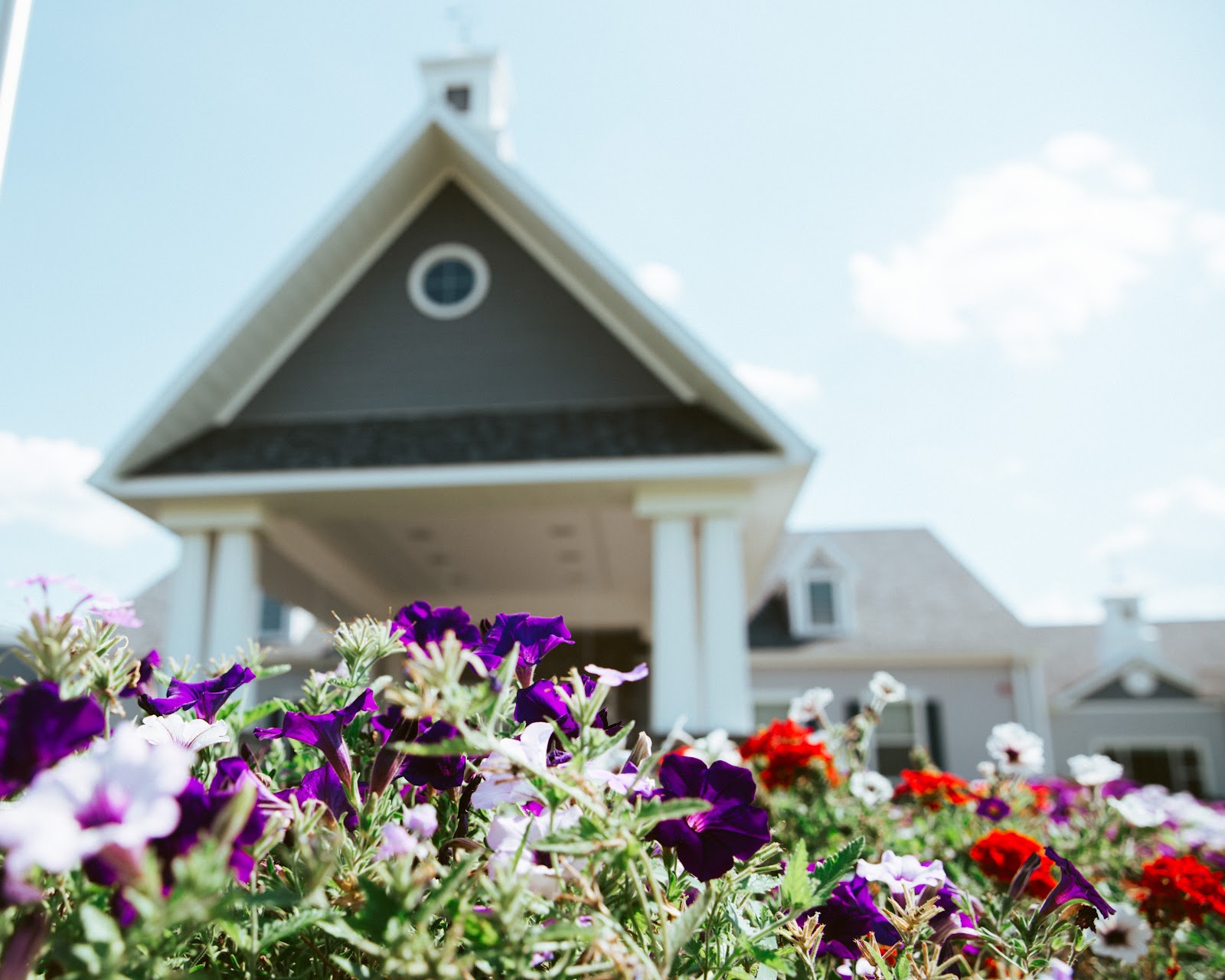 Peregrine Senior Living at Colonie