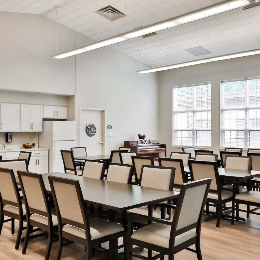 Peregrine Senior Living at Guilderland | Assisted Living & Memory Care in Guilderland NY