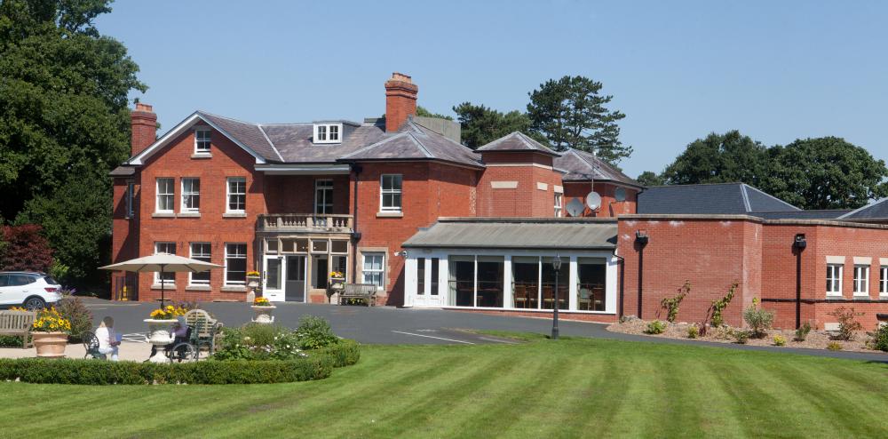 Isle Court Nursing Home