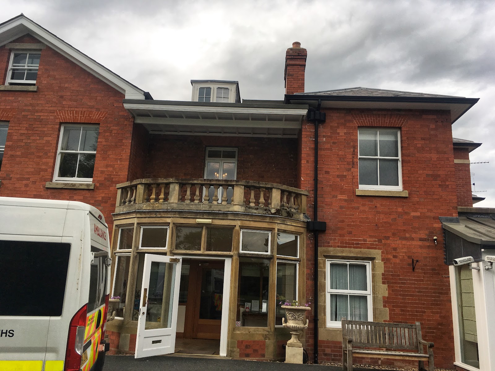 Isle Court Nursing Home