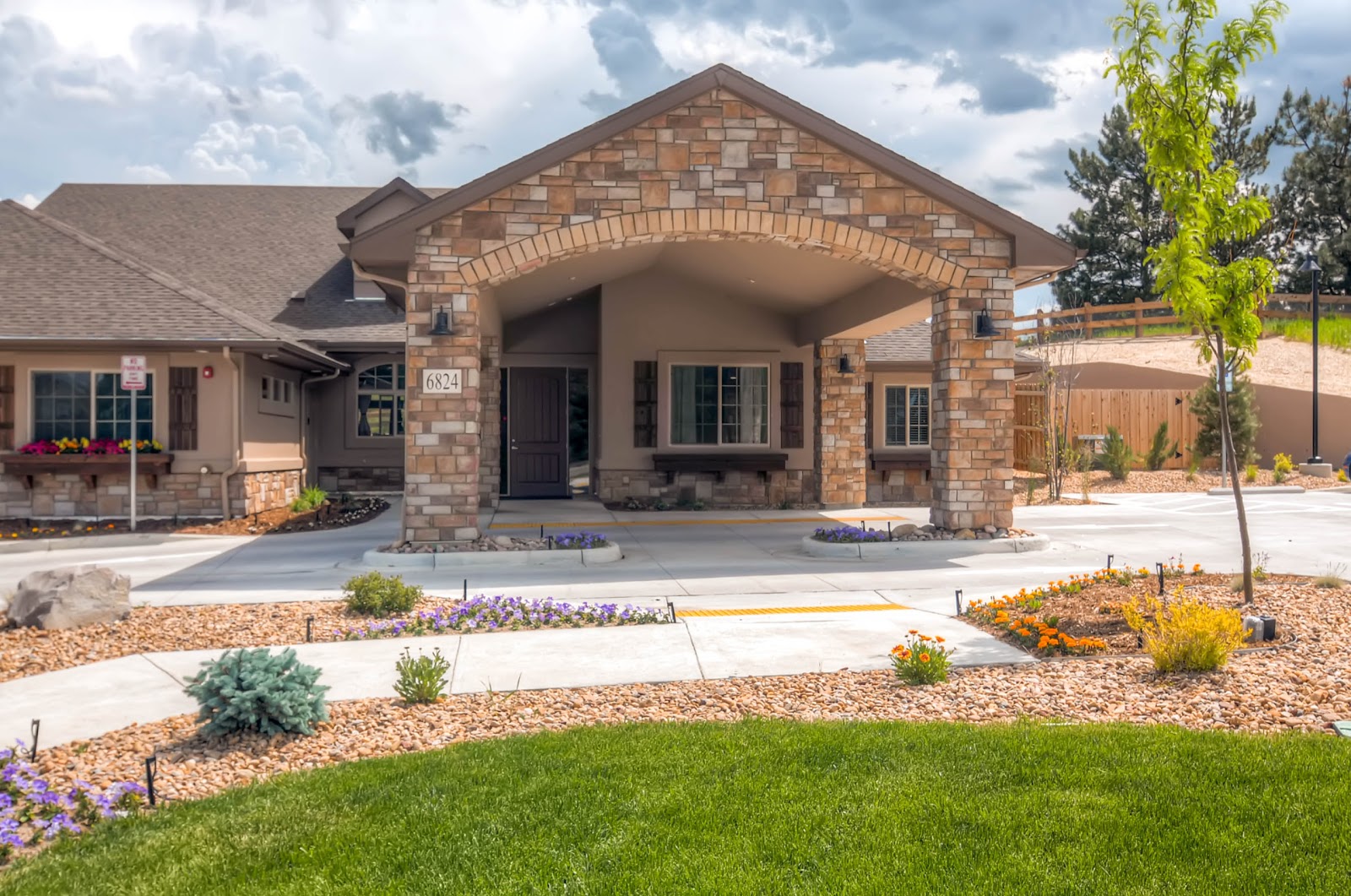 Rocky Mountain Assisted Living Highlands Ranch - Chestnut Hill