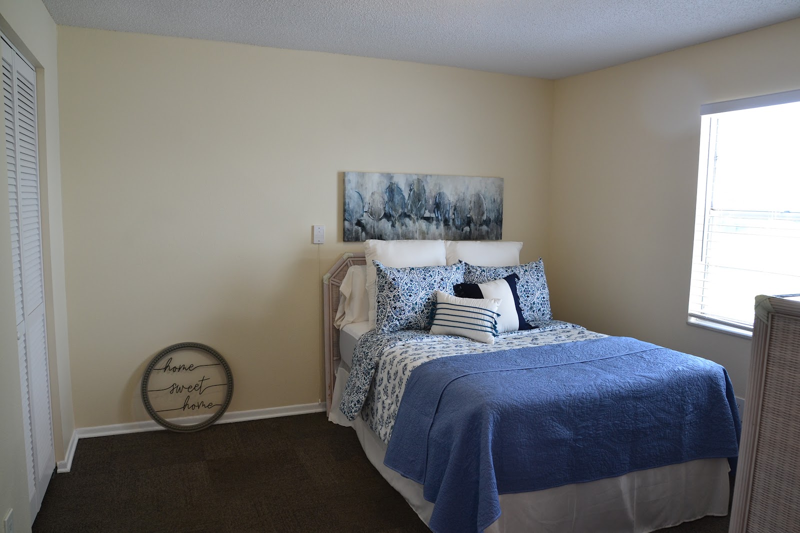 Oak Manor Senior Living Community