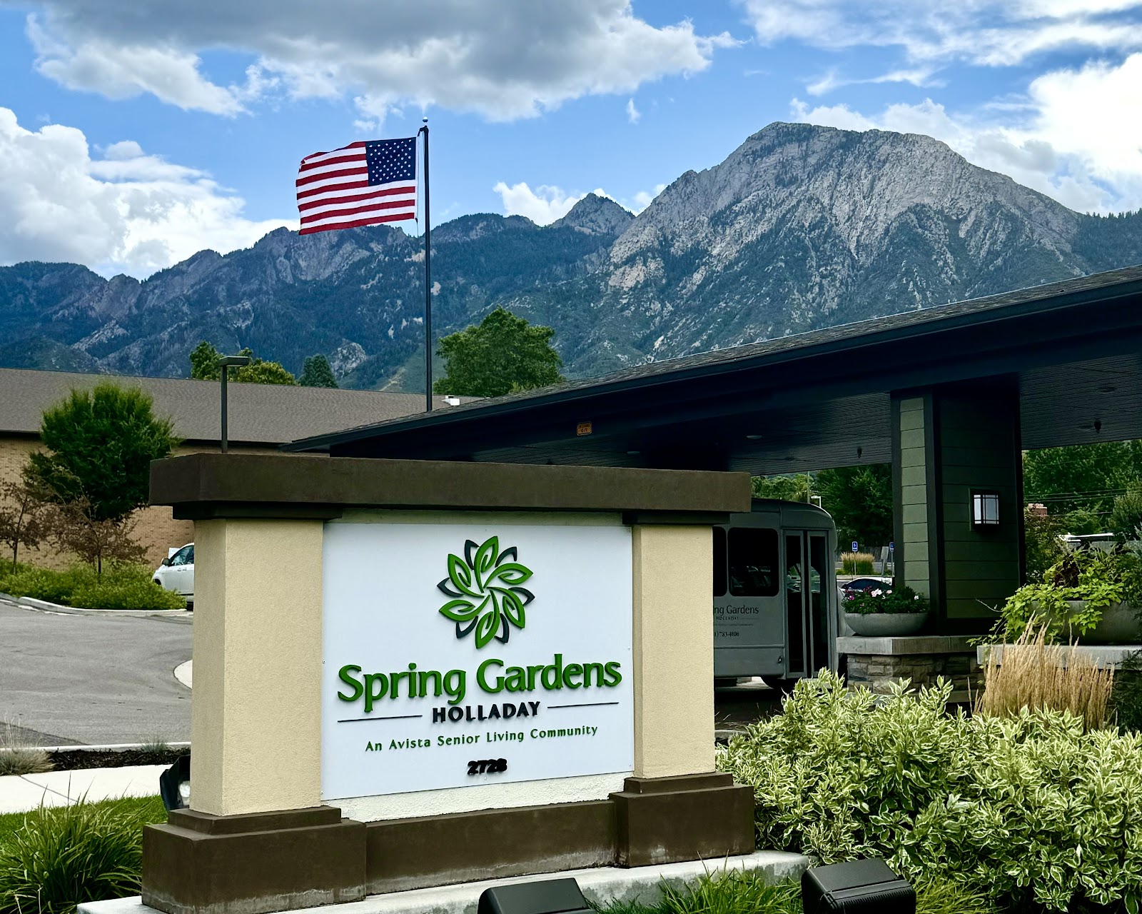 Spring Gardens Senior Living Holladay