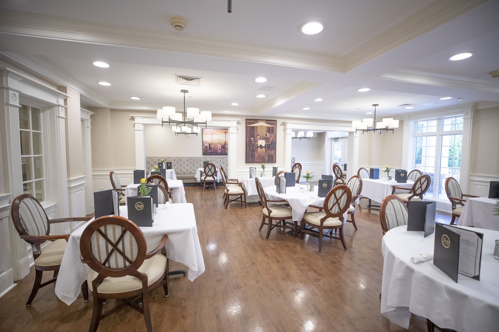 Bay Lake Retirement and Assisted Living Community