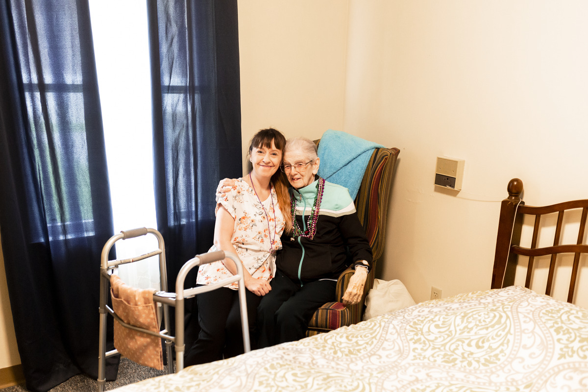 Hampshire House: A Willow Ridge Senior Living Community