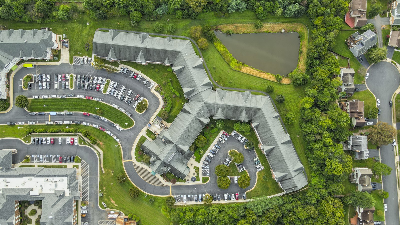 Cascades Village