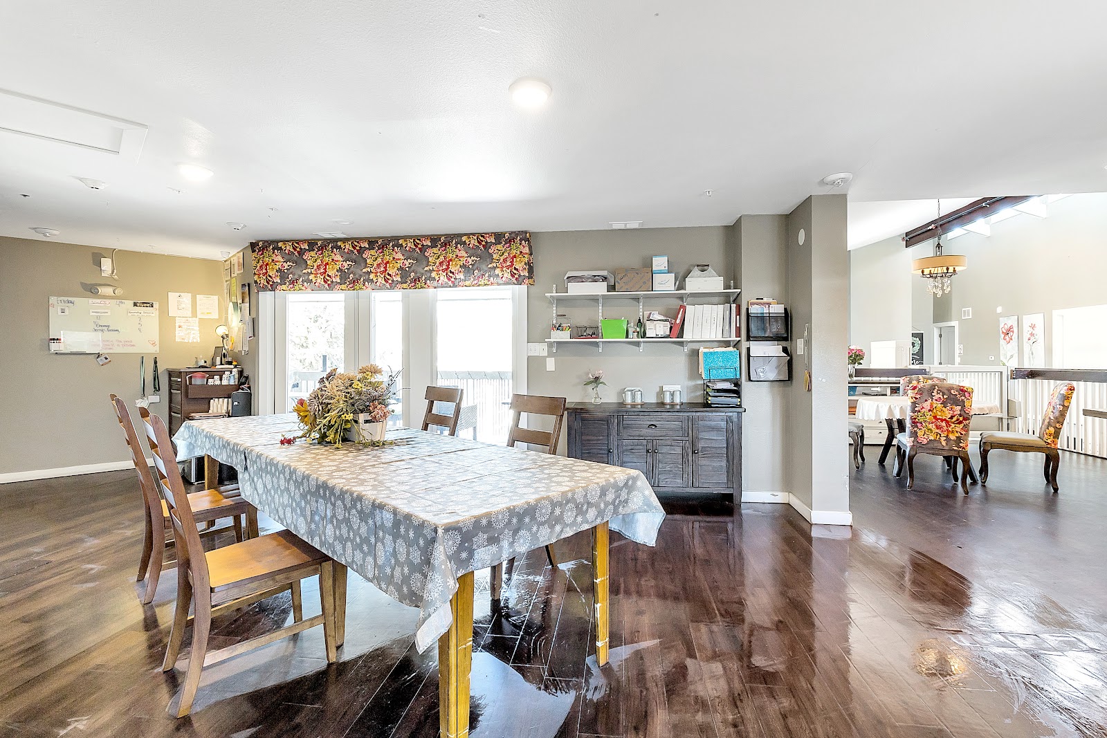 Gardens Care Senior Living - Majestic View