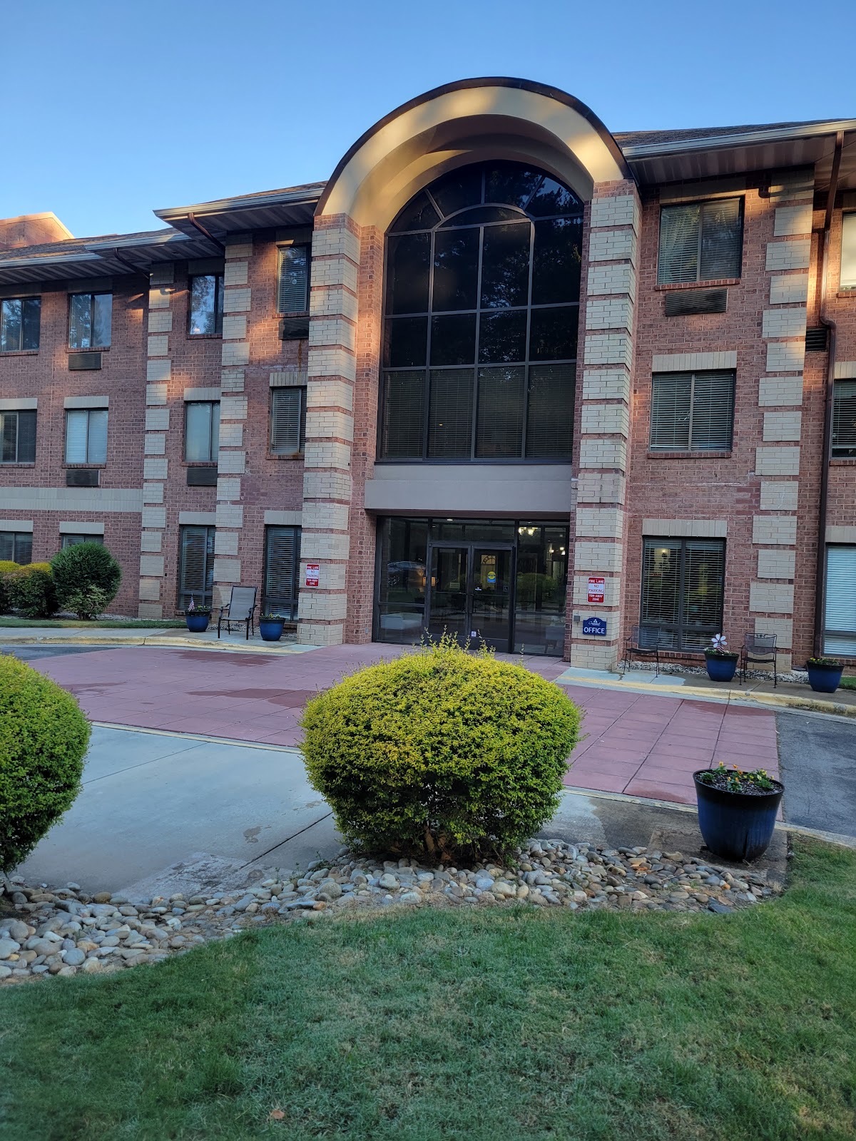 Independence Village of Olde Raleigh