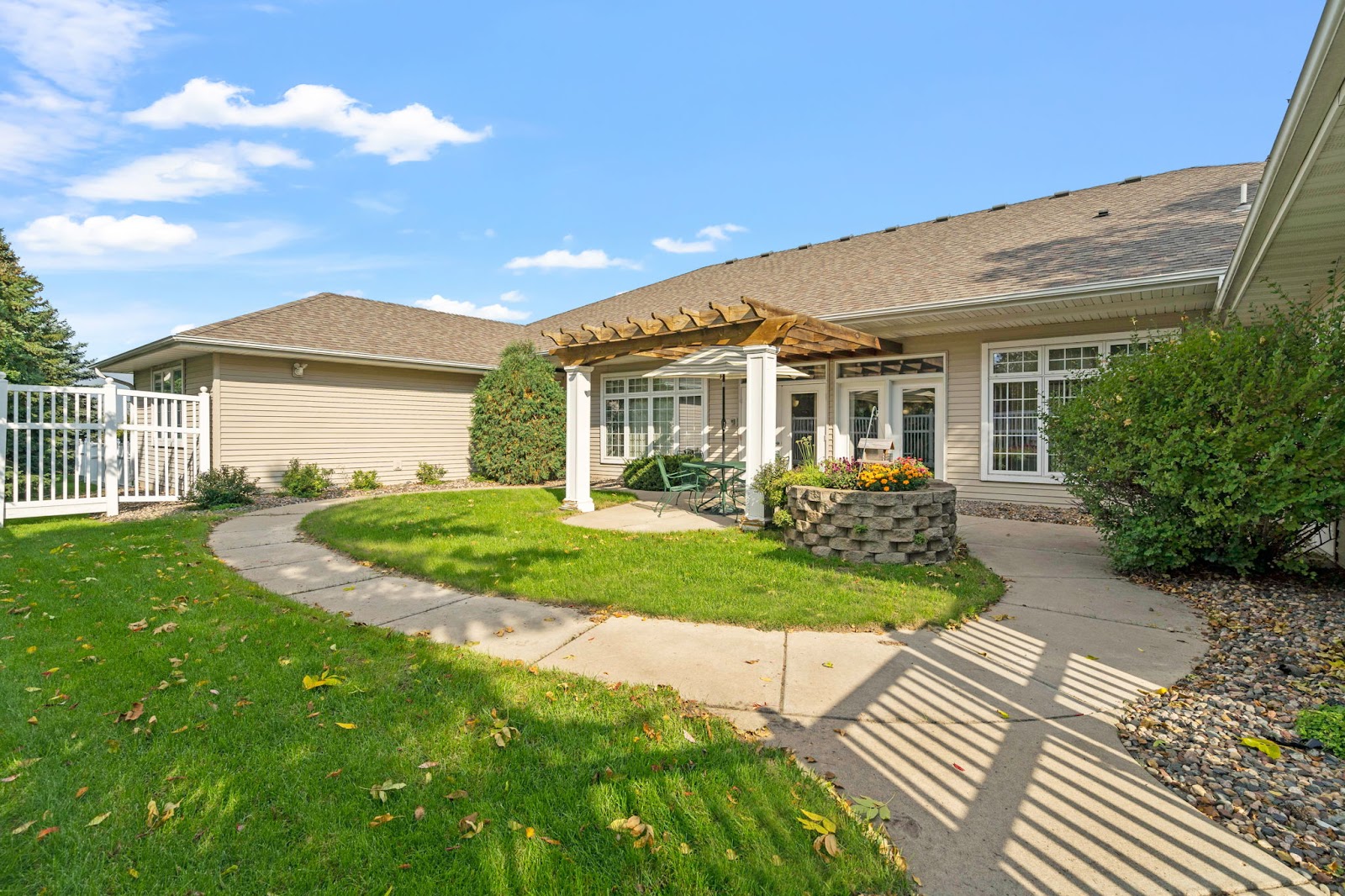Emerald Crest Memory Care Burnsville