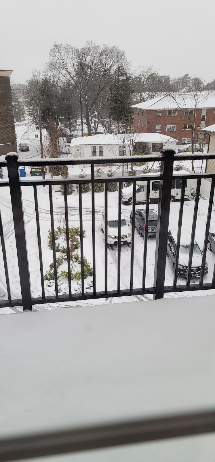 Lakewood Courtyard