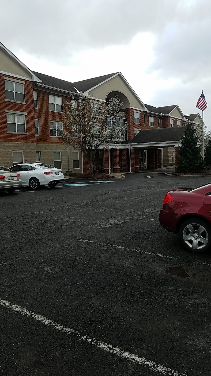 Paramount Senior Living South Hills