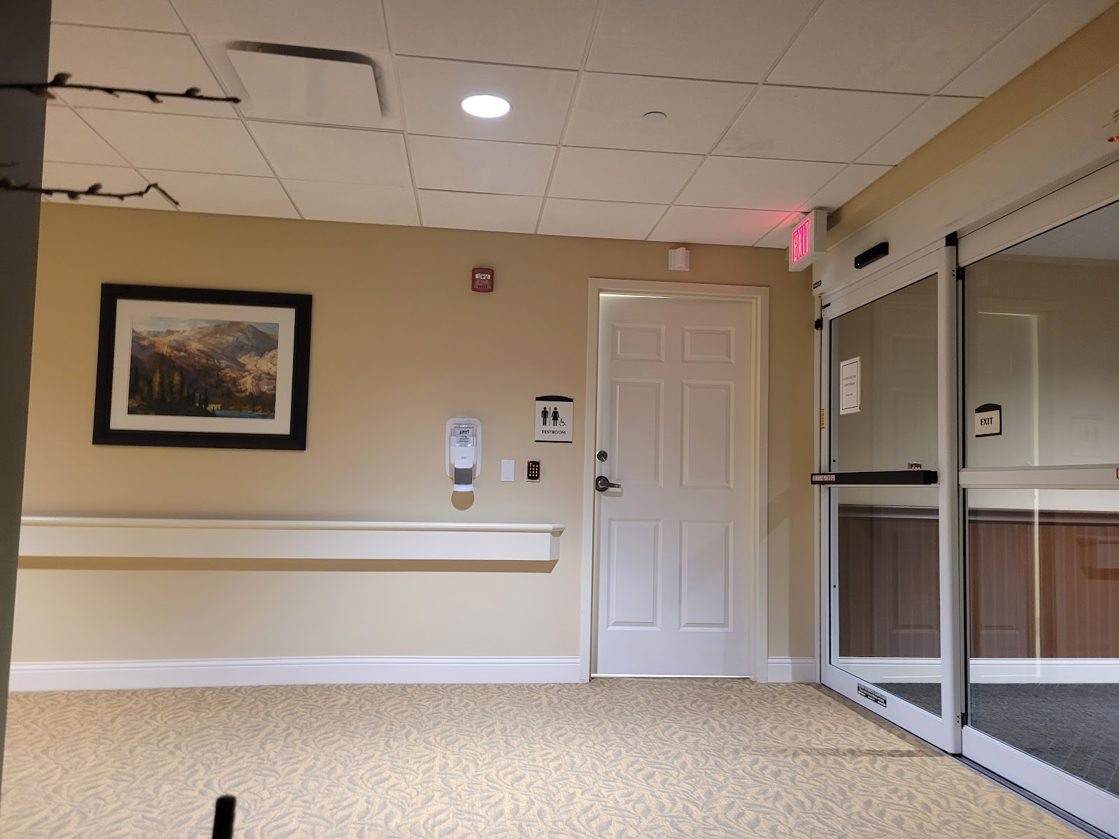 Paramount Senior Living South Hills