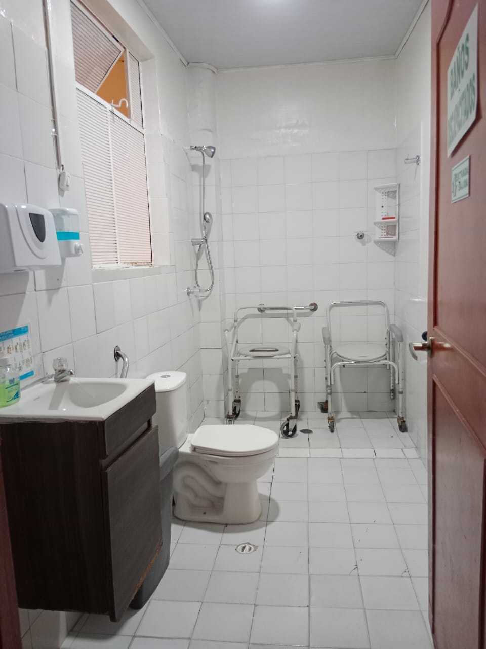 Hogar Geriátrico / ASHOCAR / Hogar para Adultos Mayores / Centro Especializado