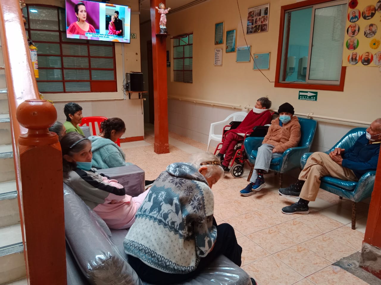 Hogar Geriátrico / ASHOCAR / Hogar para Adultos Mayores / Centro Especializado