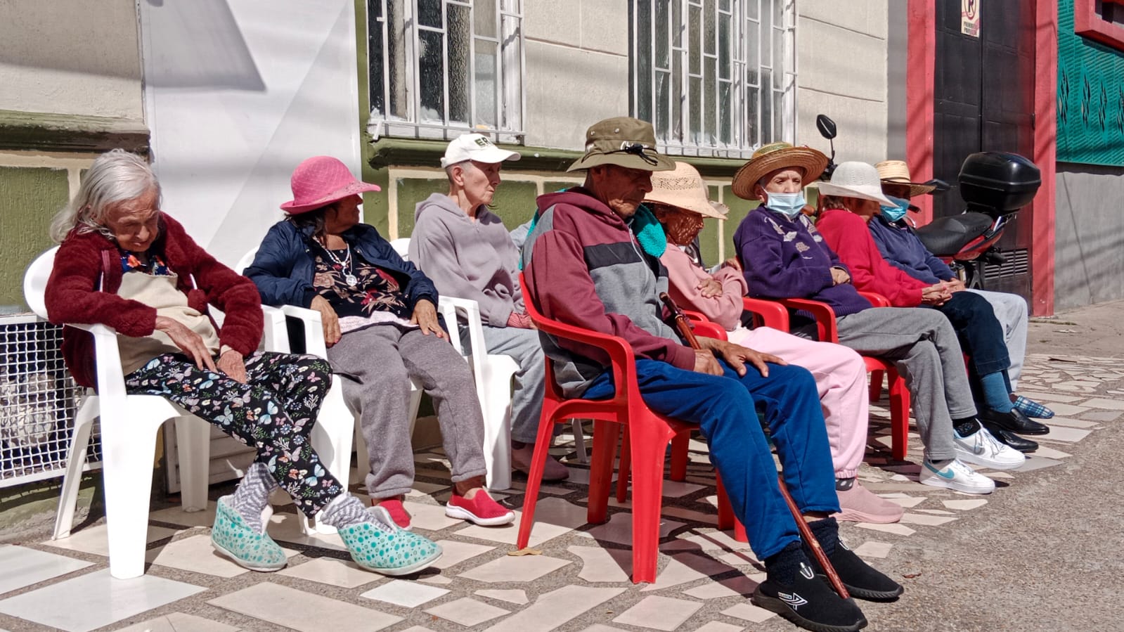 Hogar Geriátrico / ASHOCAR / Hogar para Adultos Mayores / Centro Especializado