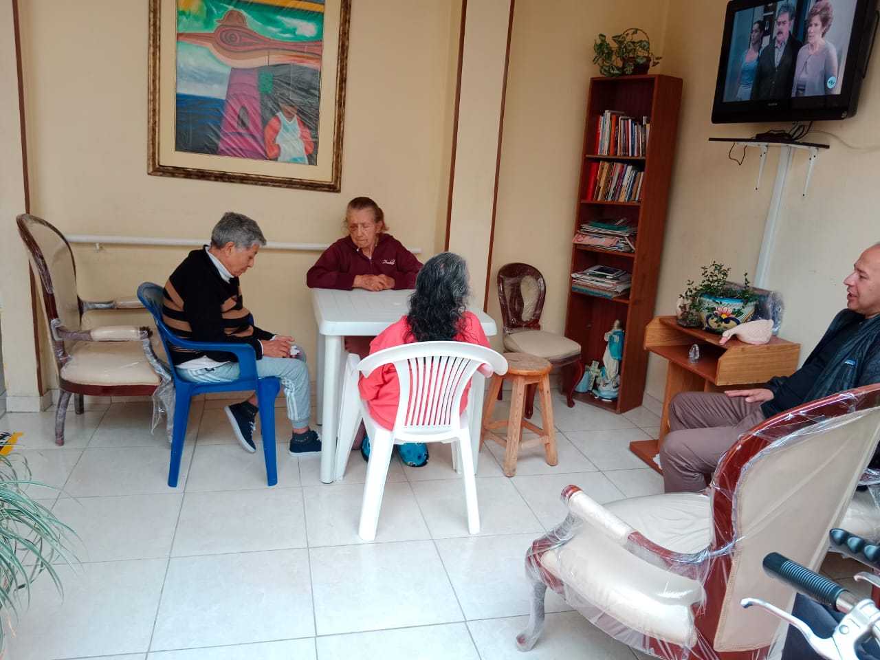 Hogar Geriátrico / ASHOCAR / Hogar para Adultos Mayores / Centro Especializado
