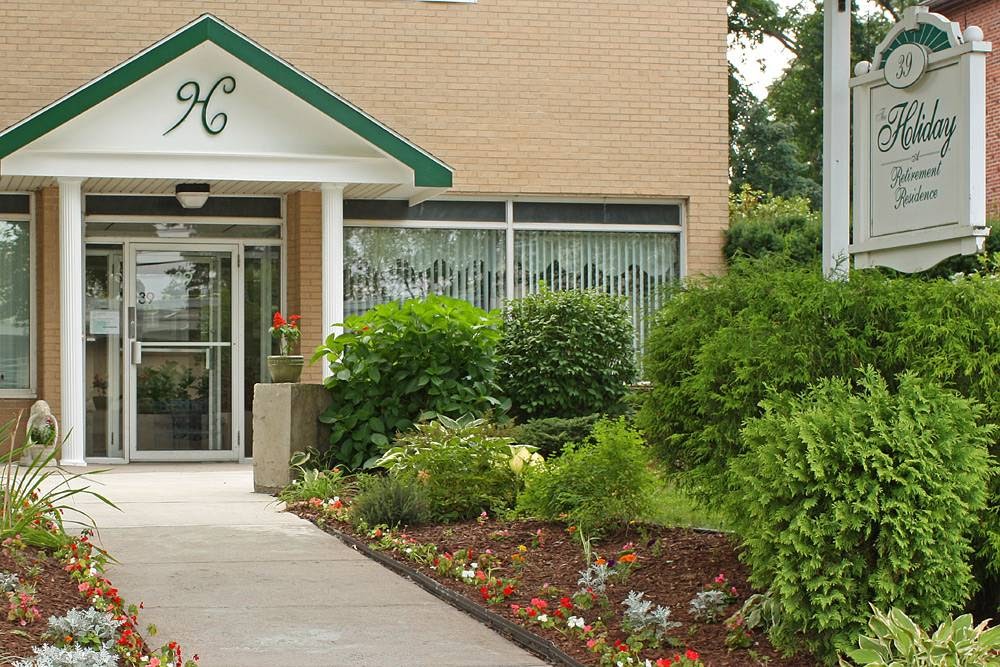 Holiday Retirement - Senior Independent Living & Retirement Community