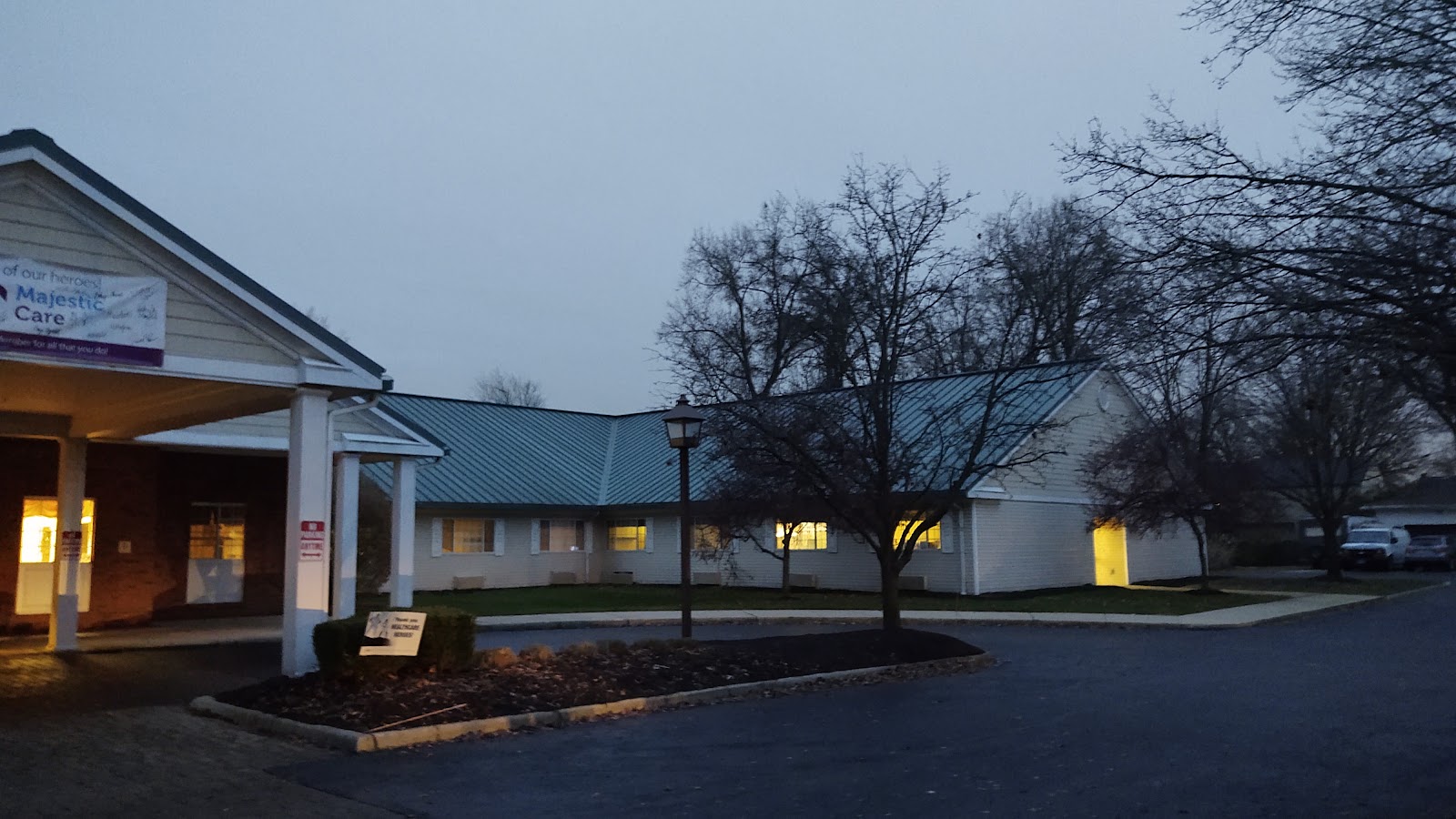 Majestic Care of Whitehall (Offers In-House Hemo Dialysis)